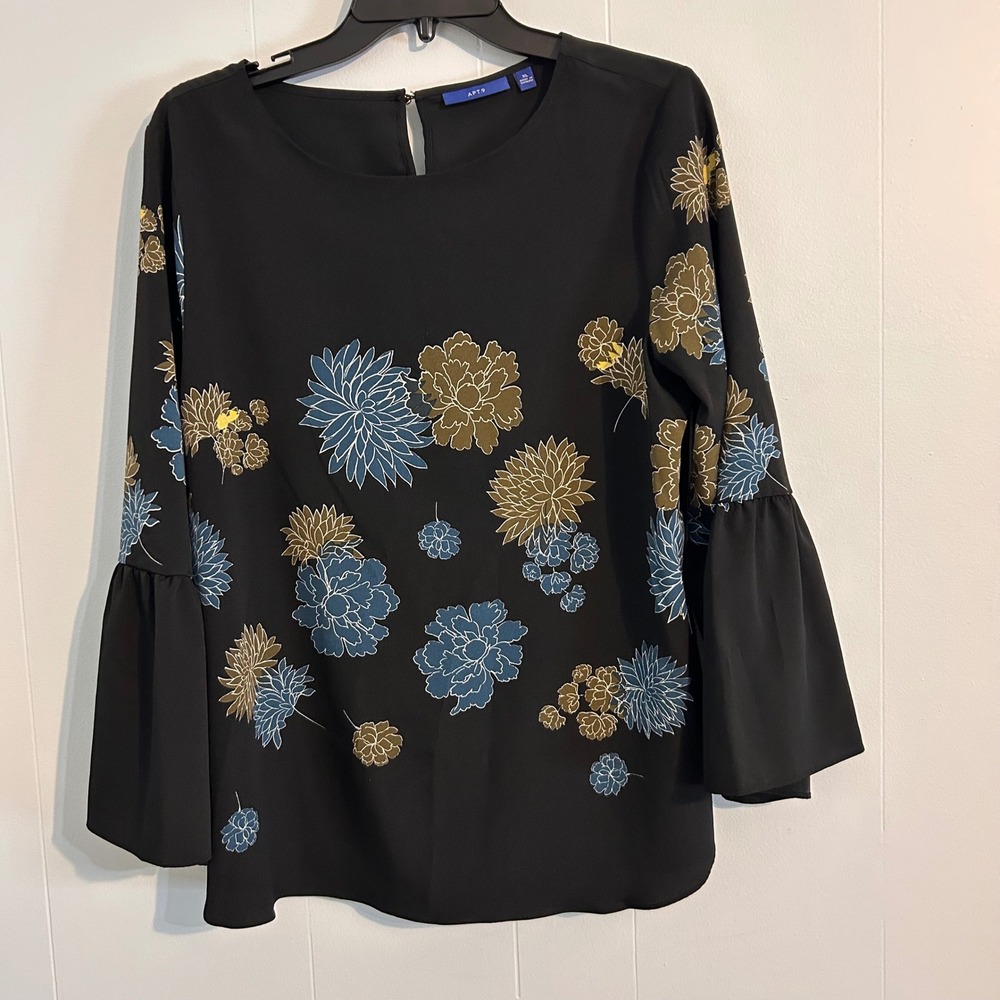 Apt.‎ 9 Womens XL Black Floral Bell Sleeve Blouse Round Neck Keyhole Back Top